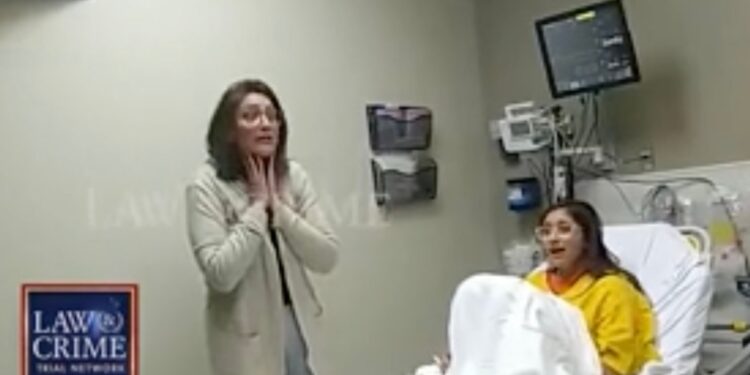 Alexee and her mother speak with cops.