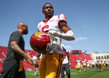 Cornerback Joshua Jackson Jr. #6 of the USC Trojans