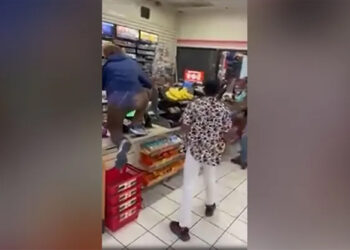 Video shows teens beat up Texas 7-Eleven clerk for refusing to sell cigar to minor