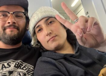 Monica De Leon Barba, 30, and her brother Gustavo De Leon.