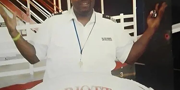 Alabama riverboat co-captain Damien Pickett