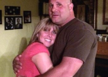 Kimberly Hoffman, 49, and her ex-husband, Carl Schulz Jr. 52