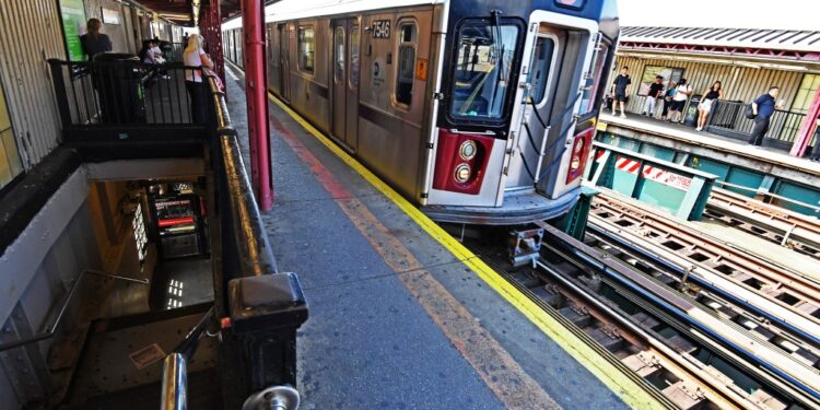 The 7 train platform.