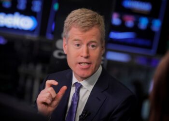 Nordstrom CEO Erik Nordstrom said that the retailer has been experiencing "historical highs" in losses from shoplifting incidents.