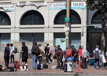 You can't take the doom out of San Francisco's loop so easily
