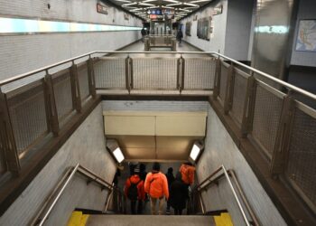A group of six city outreach workers from DHS (Department of Homeless Services) and New York City Department of Health and Mental Hygiene were seen patrolling Fulton Center subway hub in Lower Manhattan.