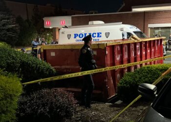 A human leg was discovered protruding from a recycling bin in the Hillcrest neighborhood of Queens.