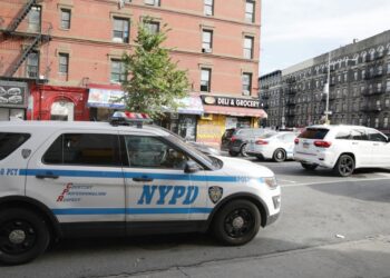 An NYPD Patrol car from the 40th Police Precinct patrolling