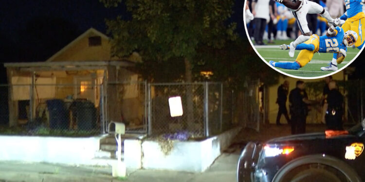 San Antonio neighbors stab each other during Cowboys-Chargers game
