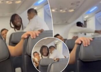 Sergio Brown fought with cops on plane in Mexico amid murder charges