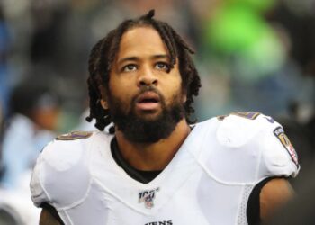 Earl Thomas #29 of the Baltimore Ravens looks on against the Seattle Seahawks