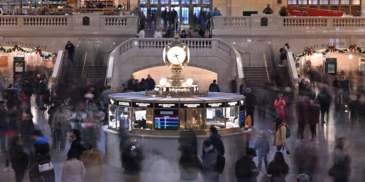 Grand Central Terminal stabbings, Letters