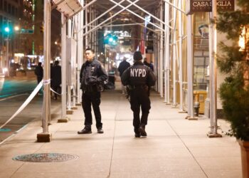 The incident unfolded around 10:40 p.m. on the corner of East 26th Street and Park Avenue South, according to the NYPD.
