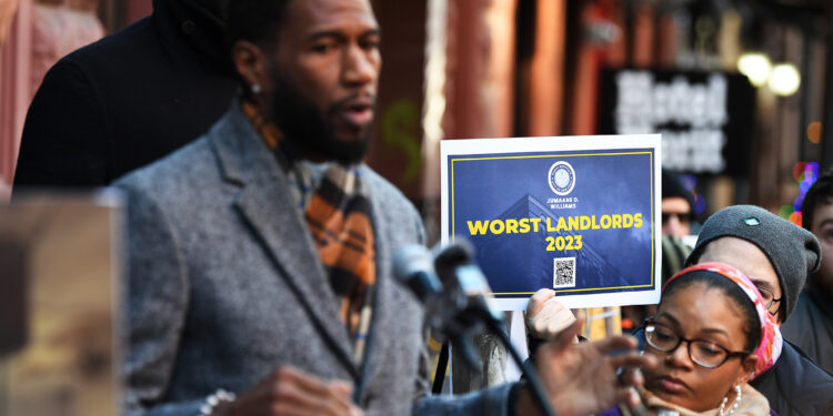 Tell the City Council to drop its plan to bury NYPD cops in useless paperwork