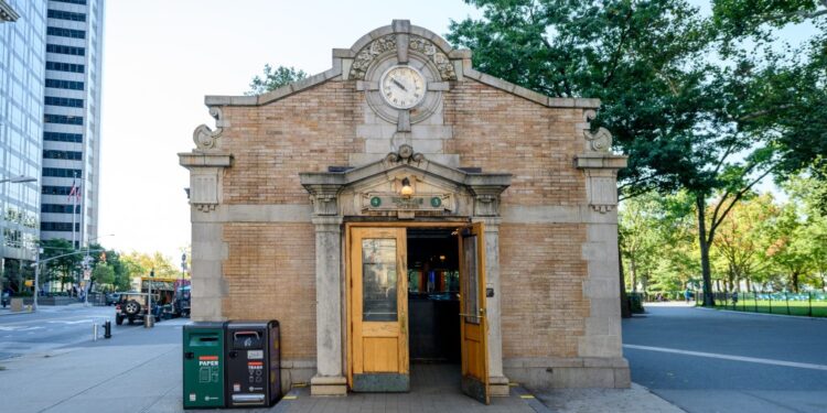 A 30-year-old woman was stabbed by a 15-year-old girl on the platform of the Bowling Green subway station in Manhattan on Dec. 14, 2023.