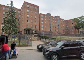 FDNY inspector shot at in Brooklyn, union says