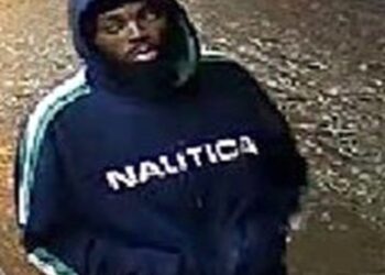 A surveillance image of the suspect who cops believe raped a 10-year-old girl at Third Avenue and East 122nd Street.