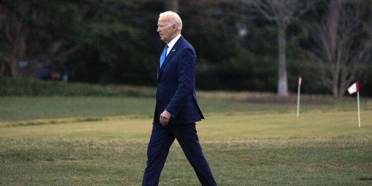 How migrant crisis will sink Biden