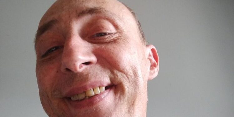 Jason Volz pictured in a selfie