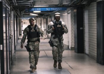 photo of National Guardsmen