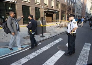 Subway shooting on the A train in Downtown Brooklyn: Letters