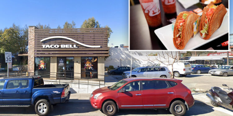 Taco Bell restaurants close dining rooms in Oakland as crime grips city