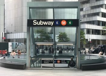subway station midtown