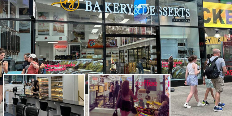 Attacker punches, stabs Times Square worker in spat over chair: cops