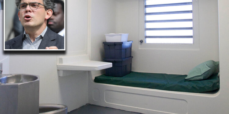 NYC councilman warns of 'disaster' after jail beds for mentally ill slashed