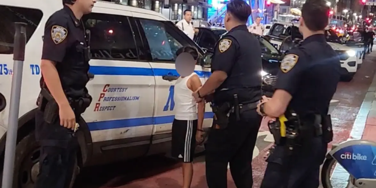 11-year-old migrant boy arrested as ‘aggressor’ in NYC phone robbery: sources (Video)