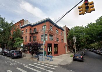 A 32-year-old man was stabbed while walking on Seventh Avenue near Lincoln Place in Park Slope, Brooklyn on Sept. 24, 2024.