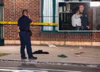 Man killed, one wounded in double shooting near police headquarters in Chinatown: cops