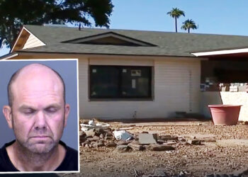 Son left dad's corpse in freezer, cashed his Social Security checks