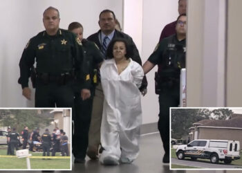 Florida mom held 14-year-old daughter's head underwater in bathtub until she died: police