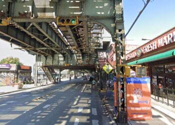 Kosciuszko Street station