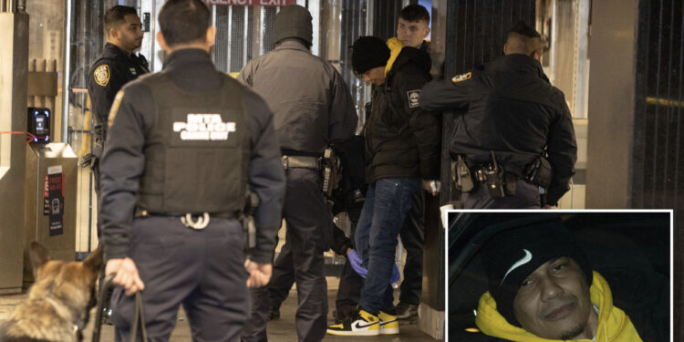 2 men accused of slashing each other during fight at Grand Central Terminal: NYPD