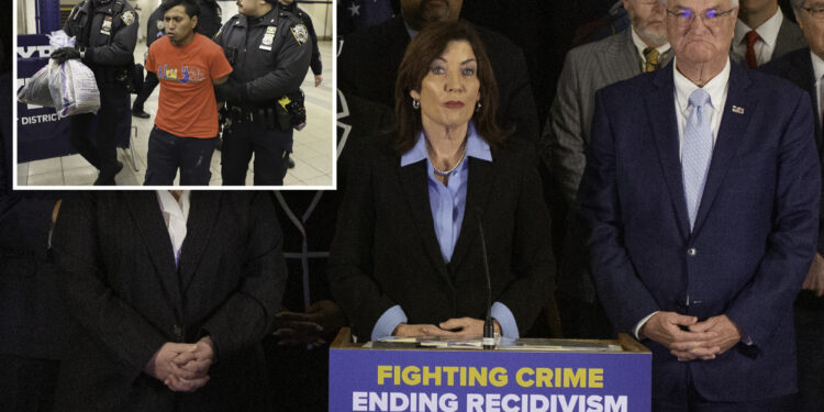 Hochul backs NYC DAs' push to reform discovery laws by closing loopholes that let criminals walk free on technicalities