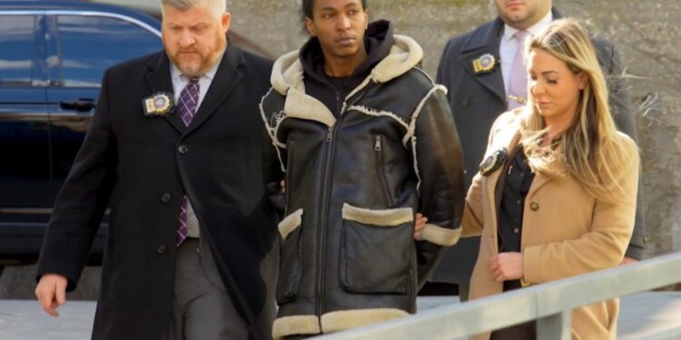 photo of Dominique Giles