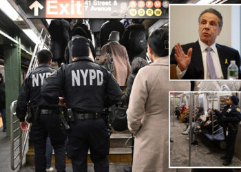 NYC mayoral hopeful Andrew Cuomo proposes boosting subway cops to level not seen since '90s