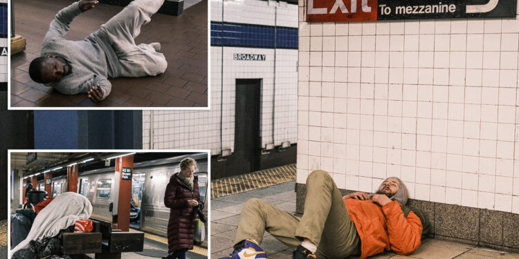 Overwhelming number of New Yorkers support changes to take mentally ill off streets, subways: poll