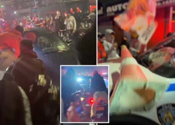 Wild mob smashes windows of NYPD vehicles after cops respond to apparent car meet-up: video