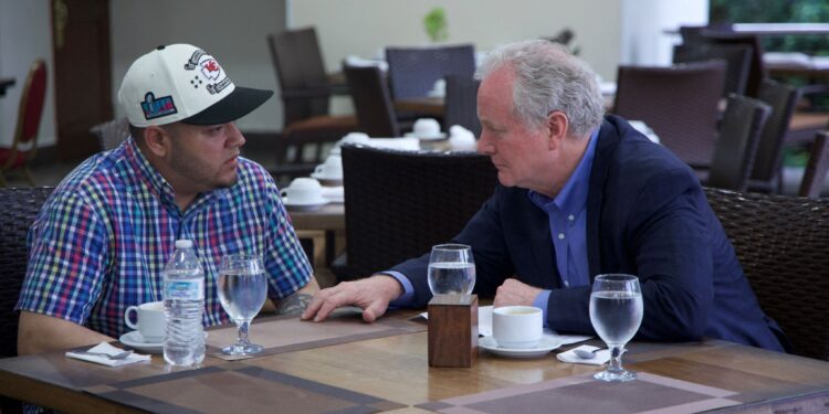 Van Hollen and Garcia photo says 'screw you' to Rachel Morin's mother