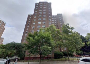 The teen was blasted in the hip as he walked on the grounds of NYCHA’s Forest Houses on Trinity Avenue near East 165th Street in Longwood just before 10 p.m., police said.