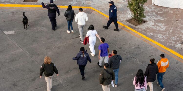 DHS’ Kristi Noem Offers Immigrants Cash to Self-Deport. Don’t Fall for It, Lawyers Say.