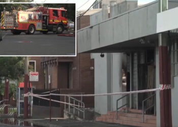 Antisemitic attackers violently target synagogue, Israeli restaurant in Australia