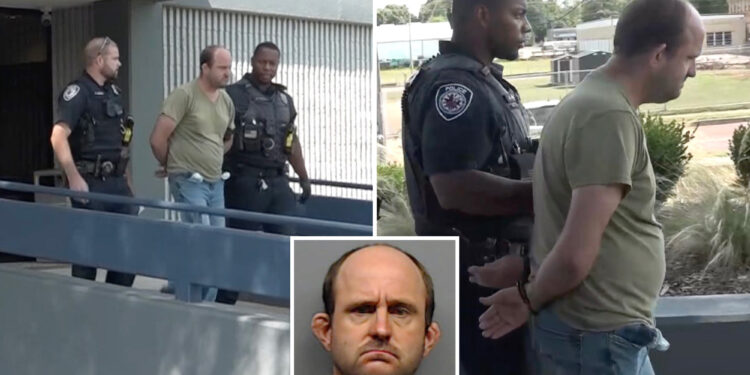 Texas creep in diaper, pacifier approaches little girls for ‘diaper change’