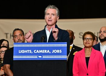 The new California Post is racing to the rescue