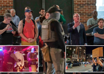 Washington DC residents protest White House on Trump federal agents deployment