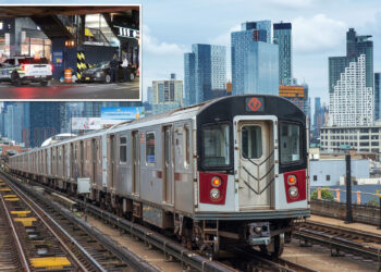 Man, 25, stabbed, critically hurt during clash with smiling straphanger on board NYC train: cops