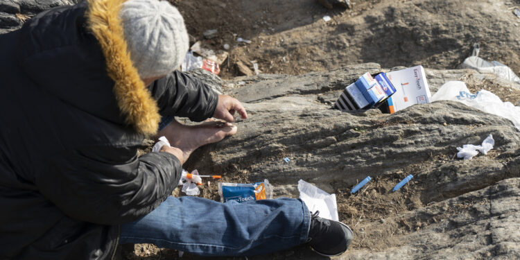 With Zohran Mamdani the mayoral frontrunner, Alvin Bragg’s Manhattan DA race is an existential crisis for the city